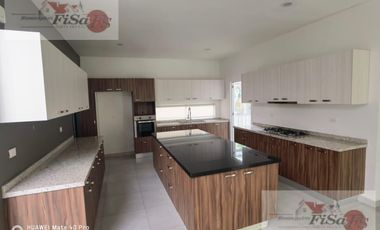 CASA EN RENTA- SAN GIL
