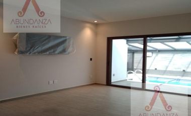 CASA DE UN SOLO PISO VENTA METEPEC PRIVADA