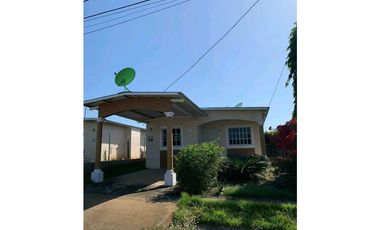 SE VENDE CASA LA VILLA DE LOS SANTOS - QUINTAS DE RUFINA