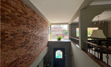 VENDO CASA REMODELADA EN ALBROOK (7)