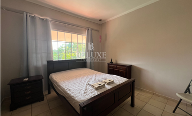 VENDO CASA REMODELADA EN ALBROOK (7)