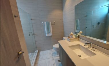 VENTA DE APARTAMENTO 3 RECAMARAS 565 M2 PH OCEAN FRONT JP