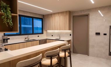 VENTA DE APARTAMENTO 3 RECAMARAS  320M2 PH OCEAN FRONT JP