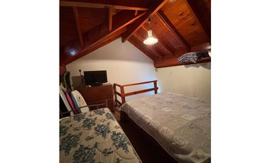 VENTA TRIPLEX -GAS NATURAL- IMPECABLE!!