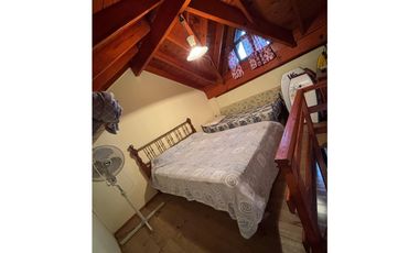 VENTA TRIPLEX -GAS NATURAL- IMPECABLE!!