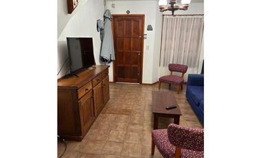 VENTA TRIPLEX -GAS NATURAL- IMPECABLE!!