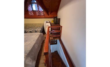 VENTA TRIPLEX -GAS NATURAL- IMPECABLE!!