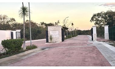 Terreno en cd. Maderas Península, Mérida Yucatán
