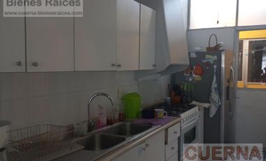 CASA EN VENTA ATRAS DE SUMIYA, ¡OPORTUNIDAD!, CON 3 HABITACIONES EN PLANTA BAJA, CANCHAS DE TENIS, ALBERCA Y VIGILANCIA