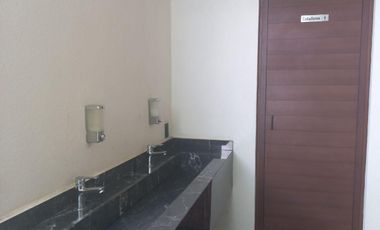 CASA EN VENTA Y RENTA  EN BURGOS BUGAMBILIA, 8 HABITACIONES