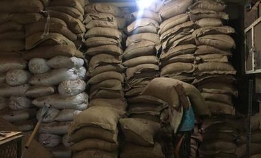 BODEGA EN VENTA EN CIUDAD DE MÉXICO, MAGDALENA MIXHUCA, A UNA CUADRA DEL MERCADO DE JAMAICA
