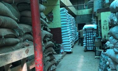 BODEGA EN VENTA EN CIUDAD DE MÉXICO, MAGDALENA MIXHUCA, A UNA CUADRA DEL MERCADO DE JAMAICA