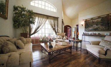 CASA EN VENTA, BUGAMBILIAS, ZAPOPAN