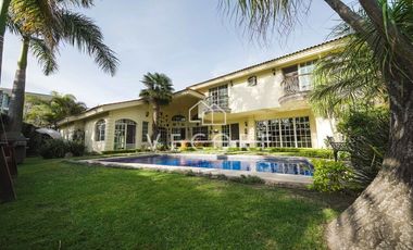 CASA EN VENTA, BUGAMBILIAS, ZAPOPAN