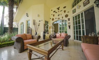 CASA EN VENTA, BUGAMBILIAS, ZAPOPAN