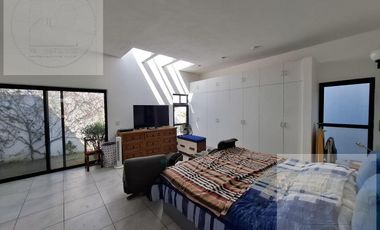CASA EN VENTA A 10 MINUTOS DE CUERNAVACA, ATRAS DE SUMIYA, EN UN NIVEL, EN UNO DE LOS MEJORES CLIMAS DEL MUNDO