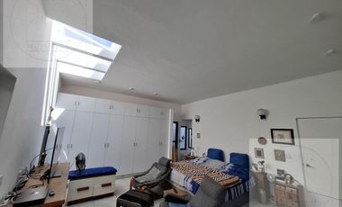 CASA EN VENTA A 10 MINUTOS DE CUERNAVACA, ATRAS DE SUMIYA, EN UN NIVEL, EN UNO DE LOS MEJORES CLIMAS DEL MUNDO