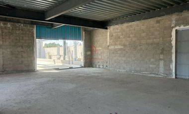 Local y Terraza Venta DePoint Jurica Campestre 12,000,000 EnrGar R2