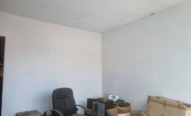 BODEGA COMERCIAL EN RENTA 500 MTS, CERCA DEL CENTRO CDMX