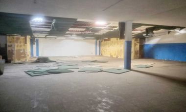 BODEGA COMERCIAL EN RENTA 500 MTS, CERCA DEL CENTRO CDMX