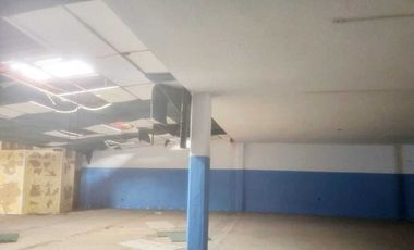 BODEGA COMERCIAL EN RENTA 500 MTS, CERCA DEL CENTRO CDMX