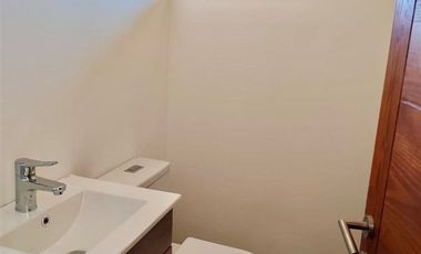 Casa en Venta en COD38530 ¡¡¡ HABITER 360 !!! Vende Acogedora Casa con Parcela en Pitrufquén.