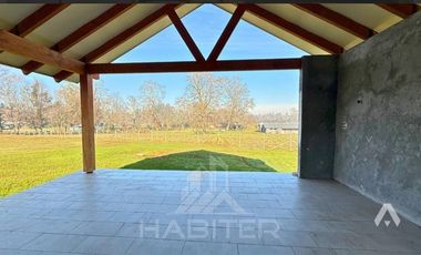 Parcela en Venta en COD38530 ¡¡¡ HABITER 360 !!! Vende Acogedora Casa con Parcela en Pitrufquén.