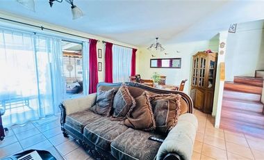 Casa en Venta en AV LAS TORRES, QUILICURA