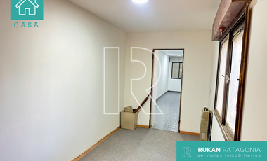 #VentaRUKAN | Casa de 6 Habitaciones | Calle ALVEAR | Barrio 26 DE JUNIO| Caleta Olivia.- (APTA CREDITO HIPOTECARIO)