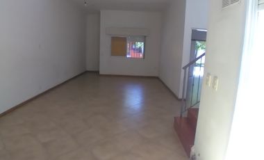 Duplex en venta en Lanus Oeste