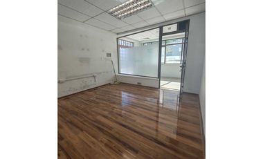 Local comercial en arriendo en LAS CONDES