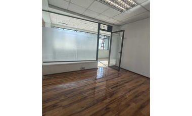 Local comercial en arriendo en LAS CONDES