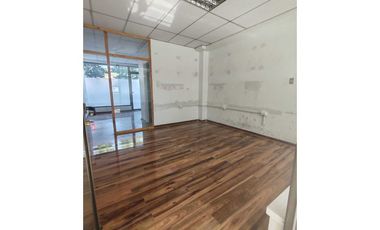 Local comercial en arriendo en LAS CONDES