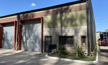 Depósito en  Venta en Micro Parque Industrial con Seguridad 24hs