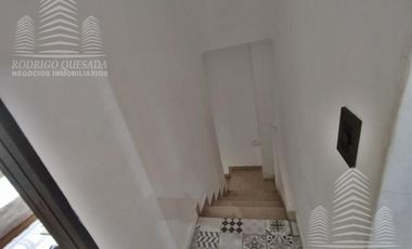 ESPECTACULAR CASA !!CON FINOS DETALLES!!EN MAR DE AJO!