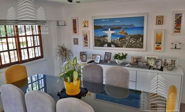 ESPECTACULAR CASA !!CON FINOS DETALLES!!EN MAR DE AJO!