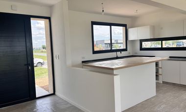 CASA, VENTA, SAN SEBASTIAN, AREA 8