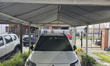 VENTA DÚPLEX 4 AMBIENTES EN CARAPACHAY