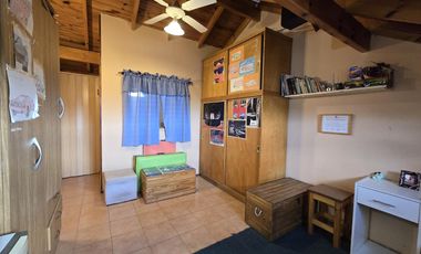 VENTA DÚPLEX 4 AMBIENTES EN CARAPACHAY