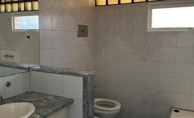 CASA EN ALQUILER 4 AMB-  QUINCHO/PARRILLA - VENADO 2 CANNING
