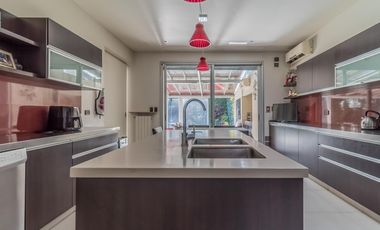 Venta Casa 5 ambientes en Villa Lugano