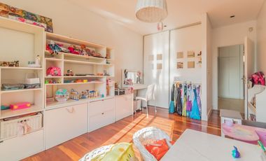 Venta Casa 5 ambientes en Villa Lugano