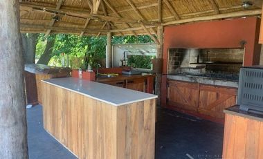 Casa en Dique Lujan