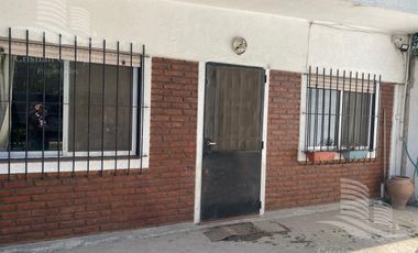Casa en VENTA - 4 ambientes - Malvinas Argentinas