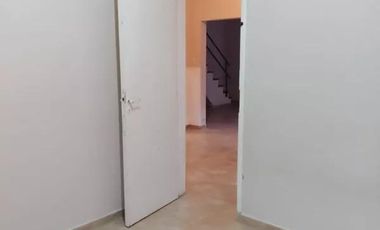 Casas en venta  - 8 dormitorios 3 baños - 260mts2 - Adrogue