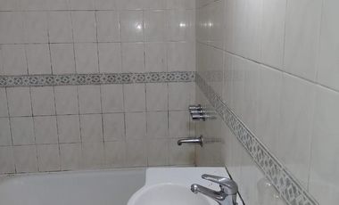 Casas en venta  - 8 dormitorios 3 baños - 260mts2 - Adrogue