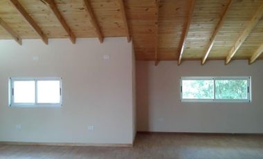 Casas en venta  - 8 dormitorios 3 baños - 260mts2 - Adrogue