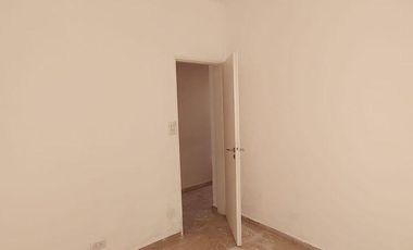 Casas en venta  - 8 dormitorios 3 baños - 260mts2 - Adrogue