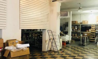 Dos locales con galpón en venta, en Av. Cazón, Tigre