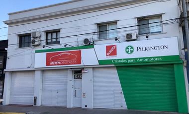 Dos locales con galpón en venta, en Av. Cazón, Tigre